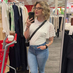 Meet your Posher, Summer